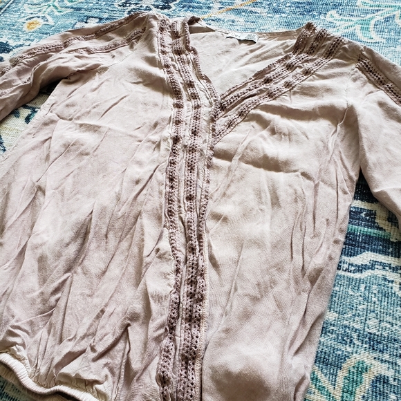Dex surplice/crossover blouse - Picture 6 of 6